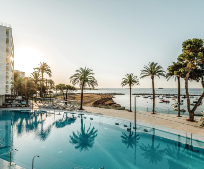 Playa d´en Bossa, Ibiza, Spanien