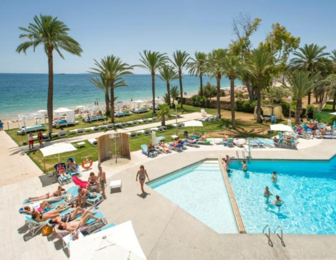 Playa d´en Bossa, Ibiza, Spanien
