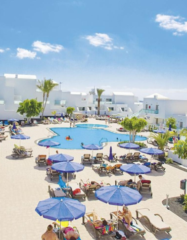 Playa de los Pocillos (Puerto del Carmen), Lanzarote, Spanien